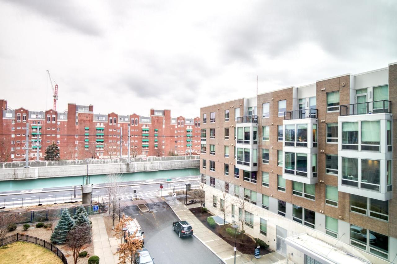 E Cambridge 1Br W Wd Gym Steps From Train Bos-524 Διαμέρισμα Βοστώνη Εξωτερικό φωτογραφία